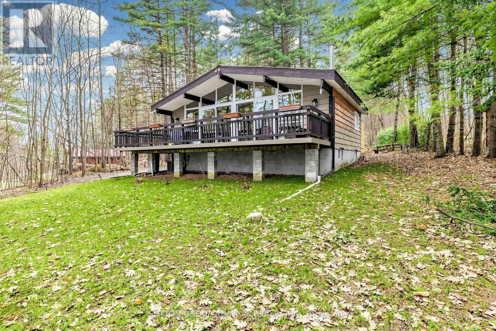 Detached at 28 TIMCOURT DRIVE, Tiny