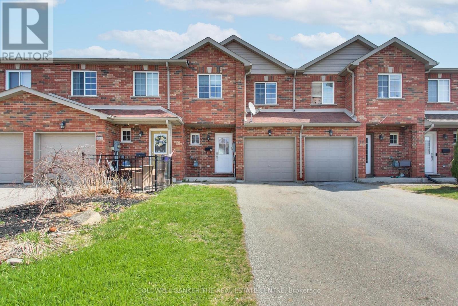 Townhouse at 24 MICHELLE DRIVE, Orillia