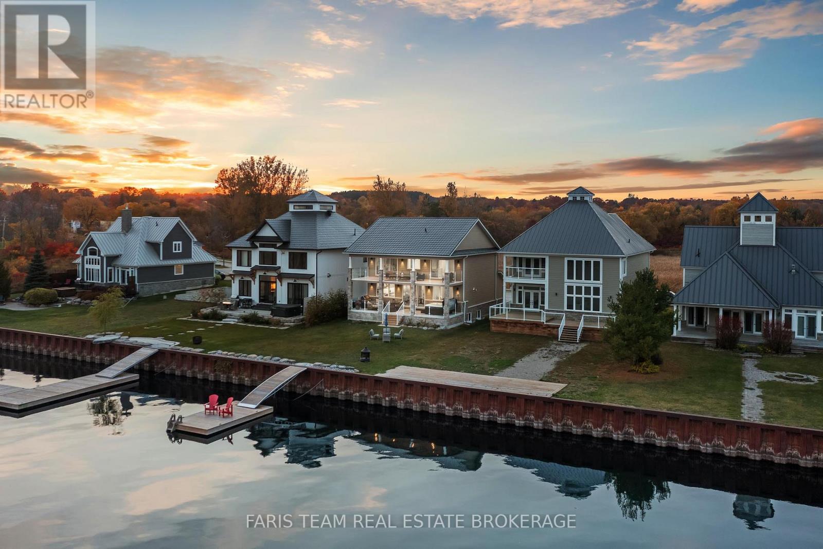 Detached at 7 DOCK LANE, Tay (Port McNicoll)