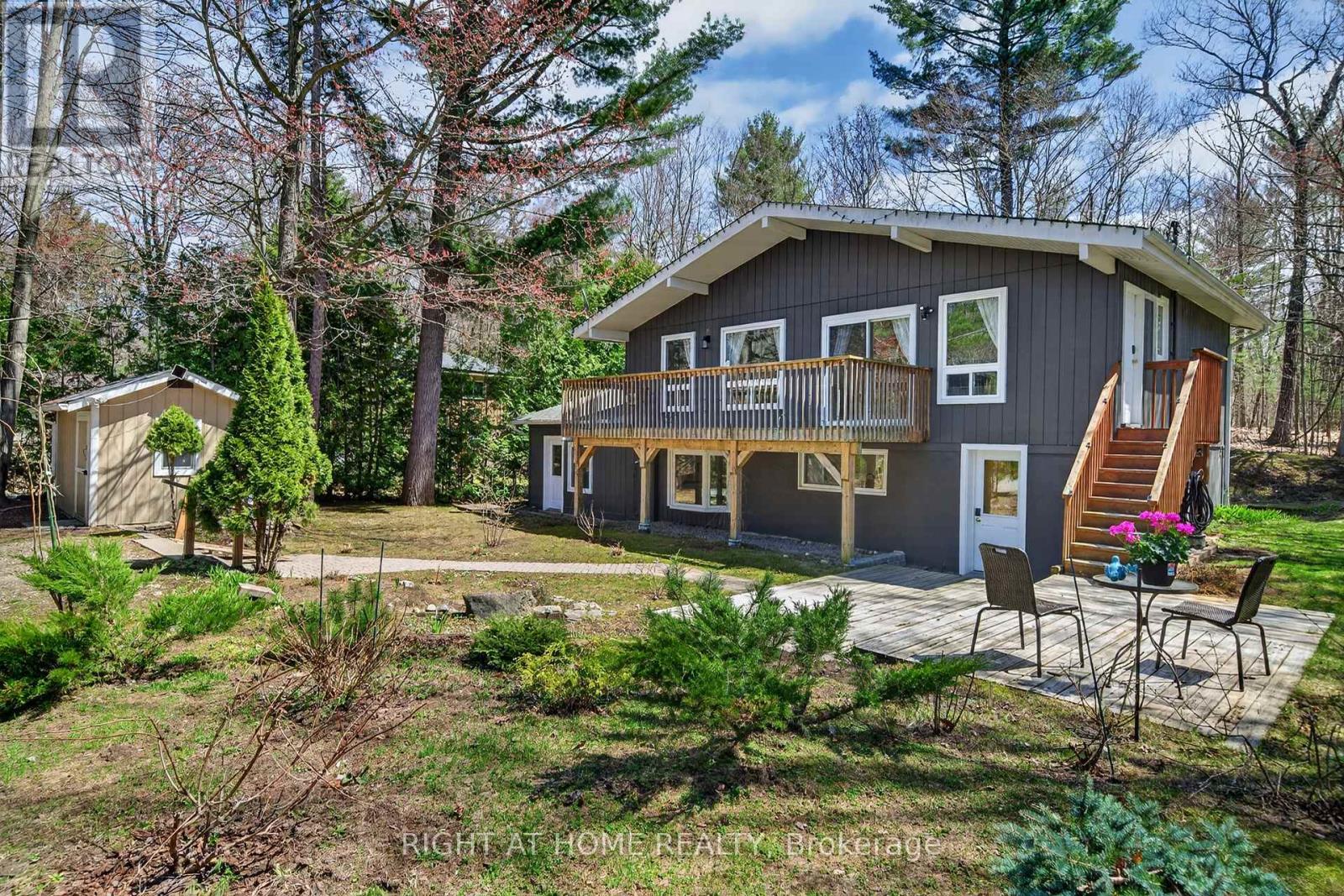 Detached at 703 LAFONTAINE RD W. ROAD, Tiny