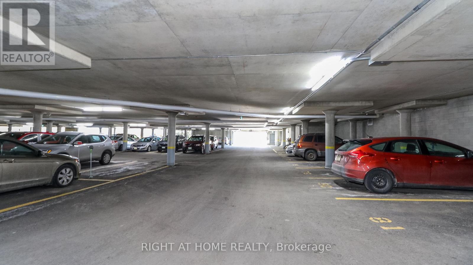 Apartment at 410 - 90 DEAN AVENUE, Barrie