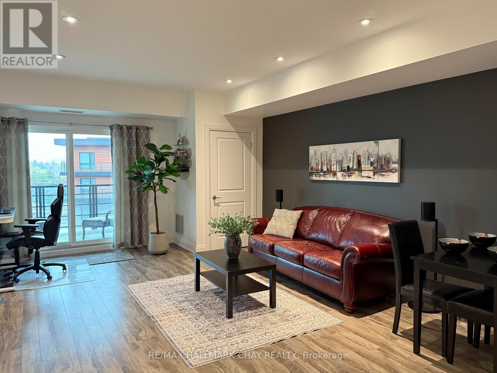 Apartment at 505 - 302 ESSA ROAD, Barrie (400 West)