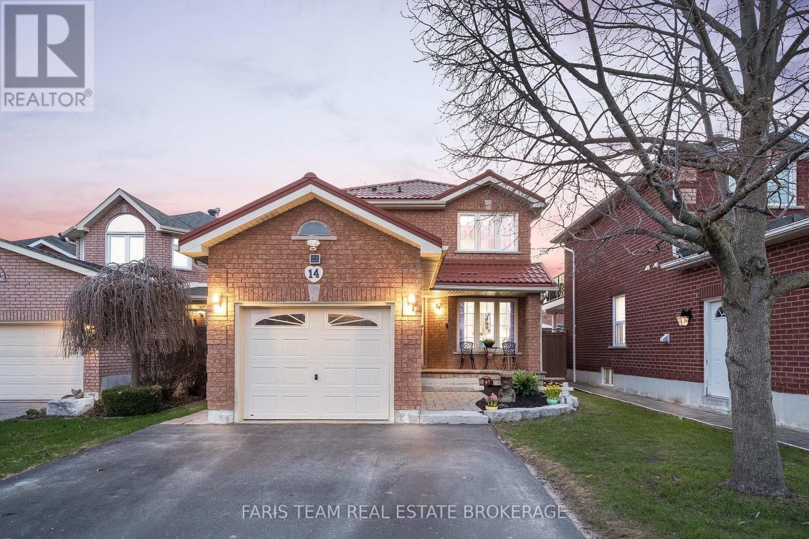Detached at 14 NIGHTINGALE CRESCENT, Barrie (Painswick South)