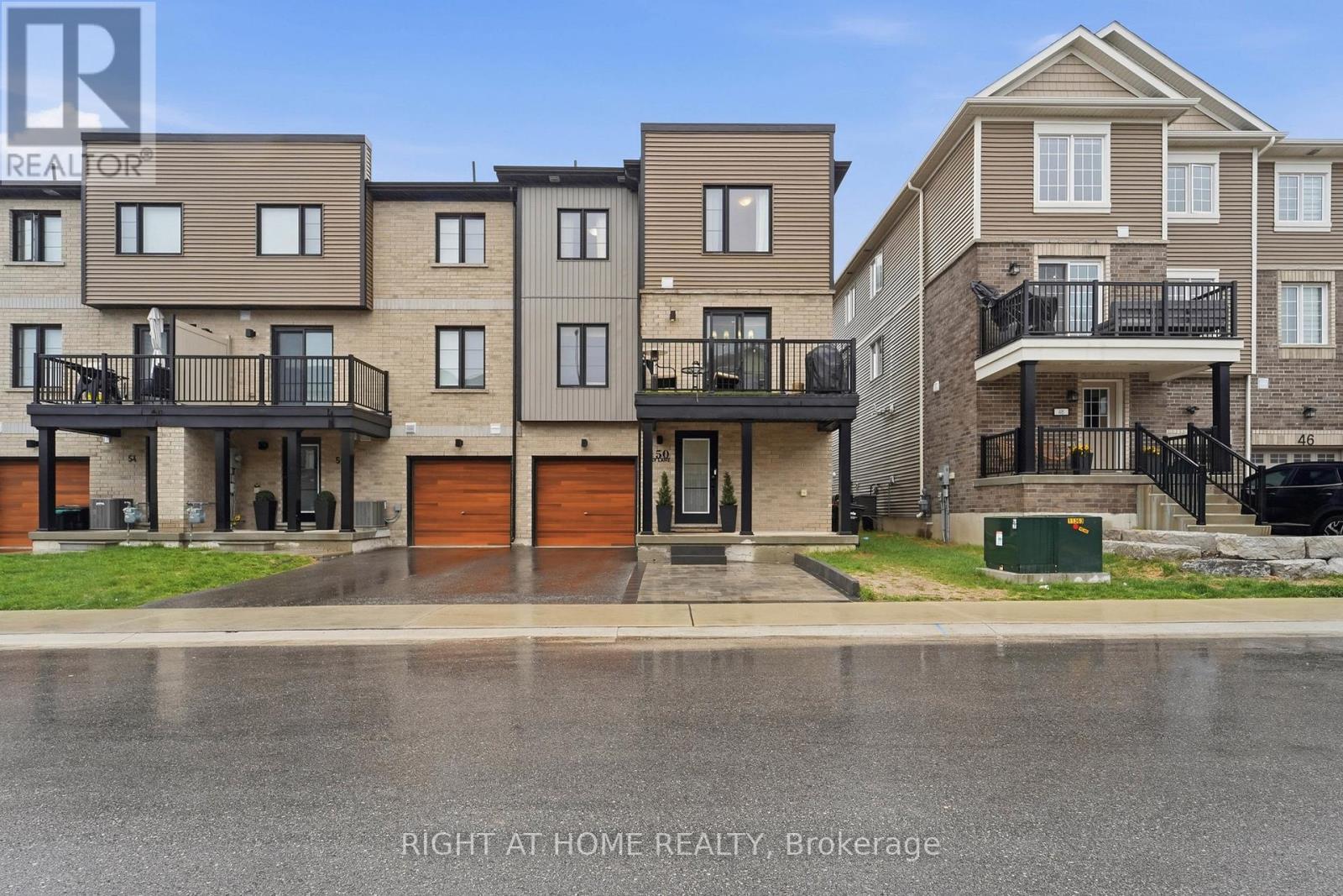 Townhouse at 50 HAY LANE, Barrie