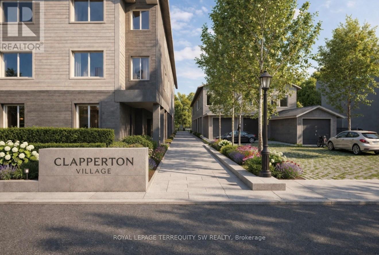 Apartment at 301 - 145 CLAPPERTON STREET, Barrie (Wellington)