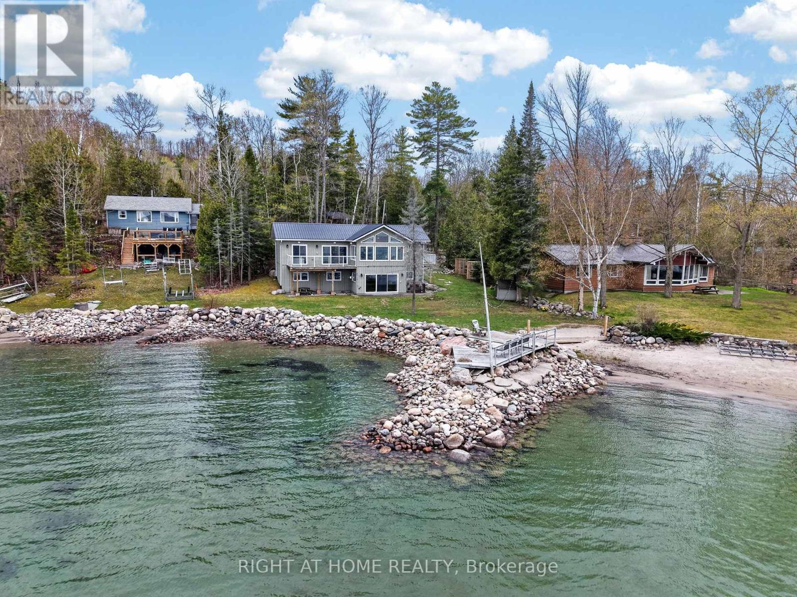 Detached at 442 SILVER BIRCH DRIVE, Tiny