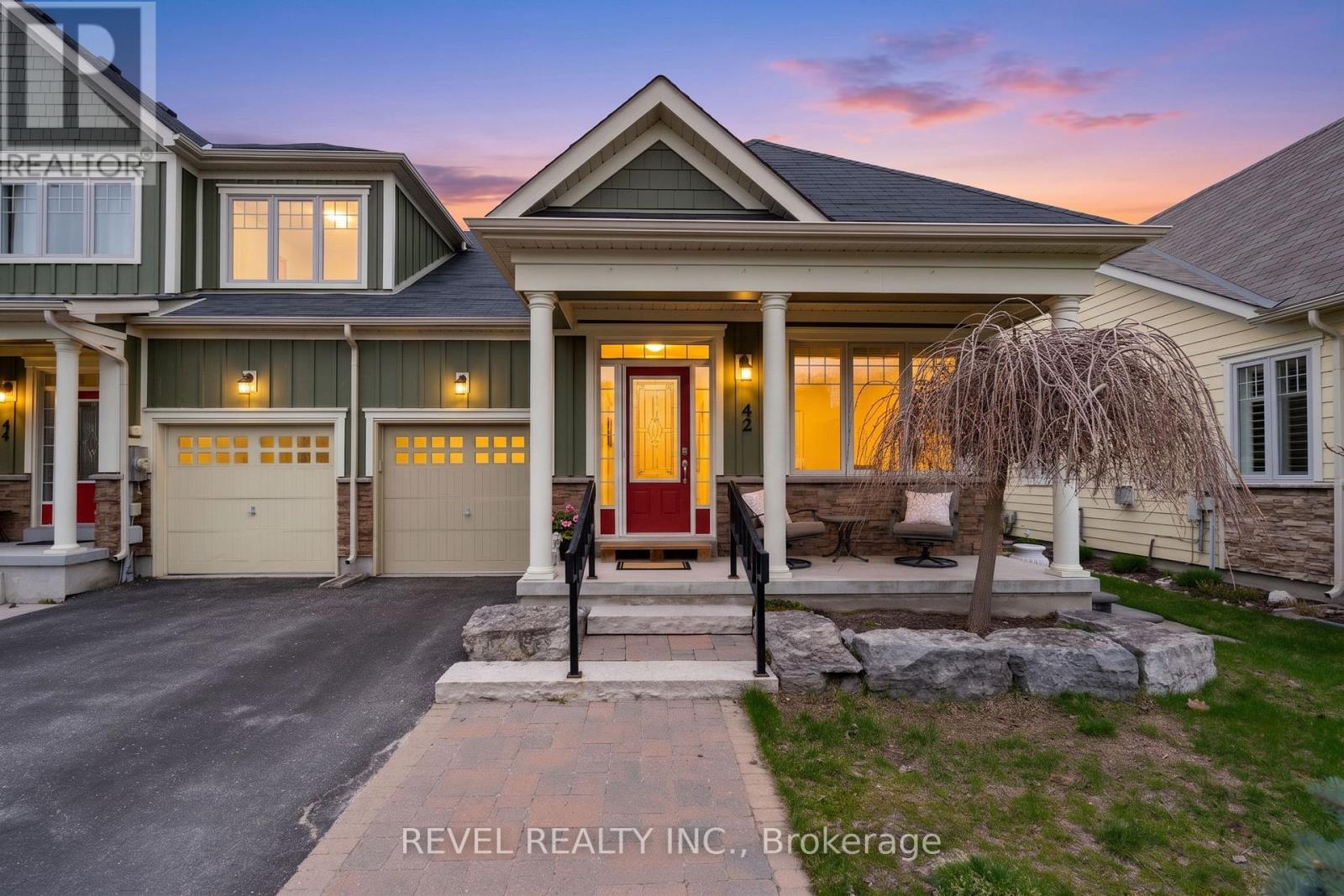 Townhouse at 42 SANDY COAST CRESCENT, Wasaga Beach