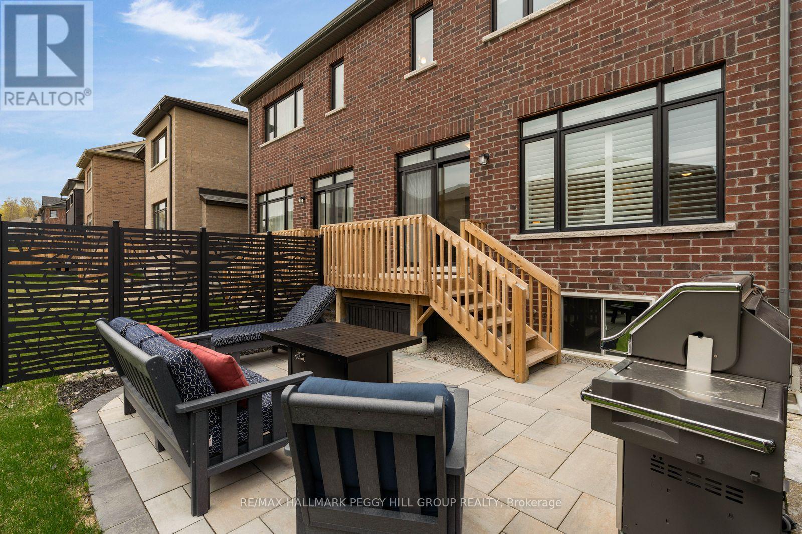 Semi-Detached/Link at 16 DAFFODIL ROAD, Springwater