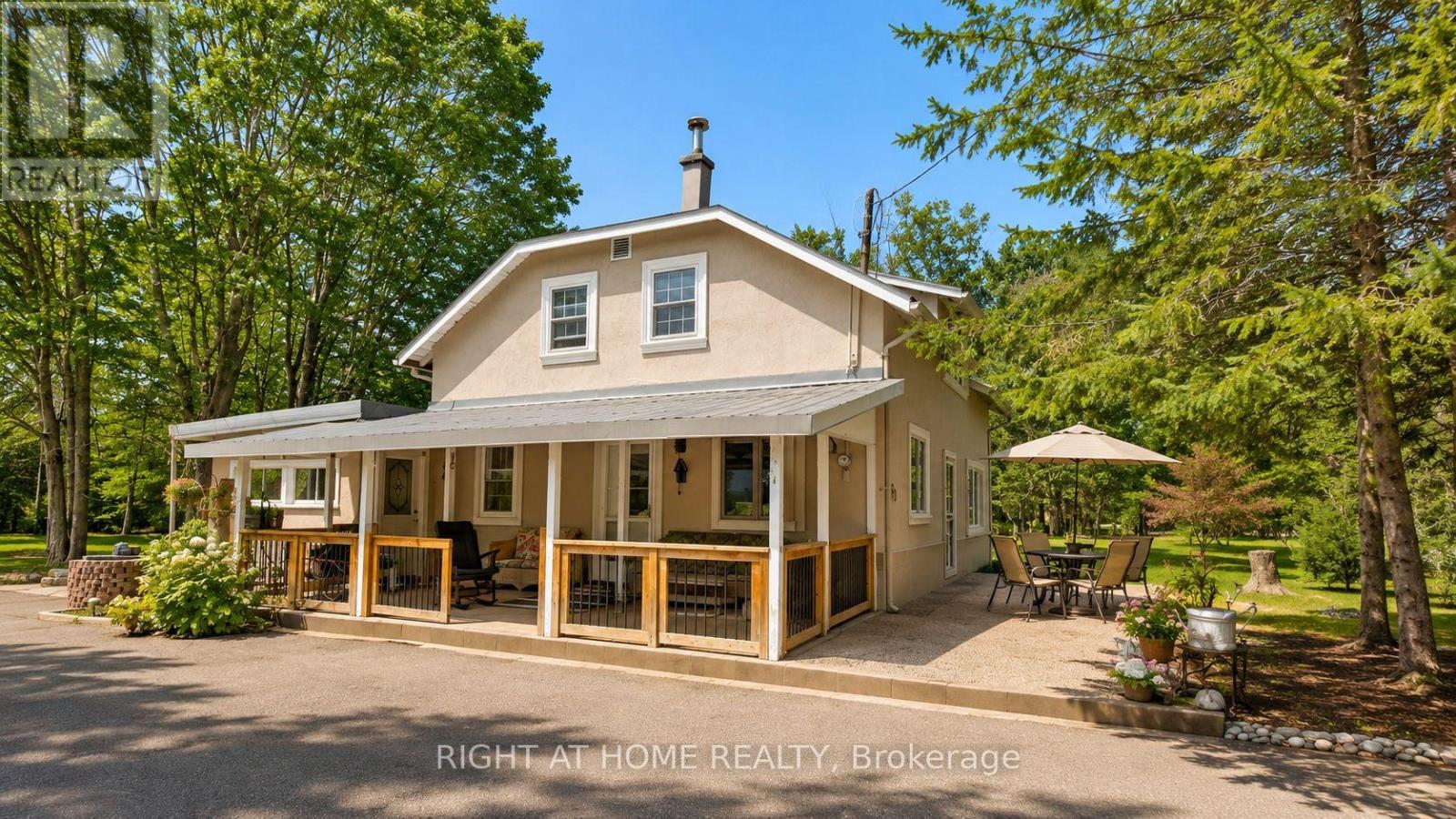 Detached at 640 TINY BEACHES ROAD N, Tiny