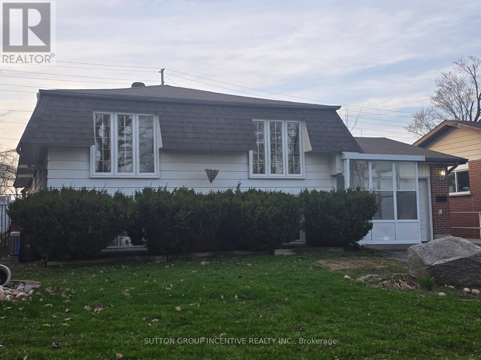 Detached at 50 FARMINGDALE CRESCENT, Barrie (Cundles East)