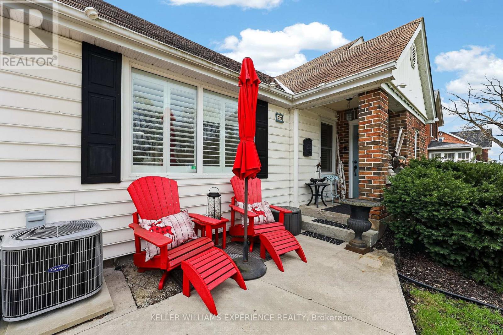 Detached at 79 PENETANG STREET, Barrie