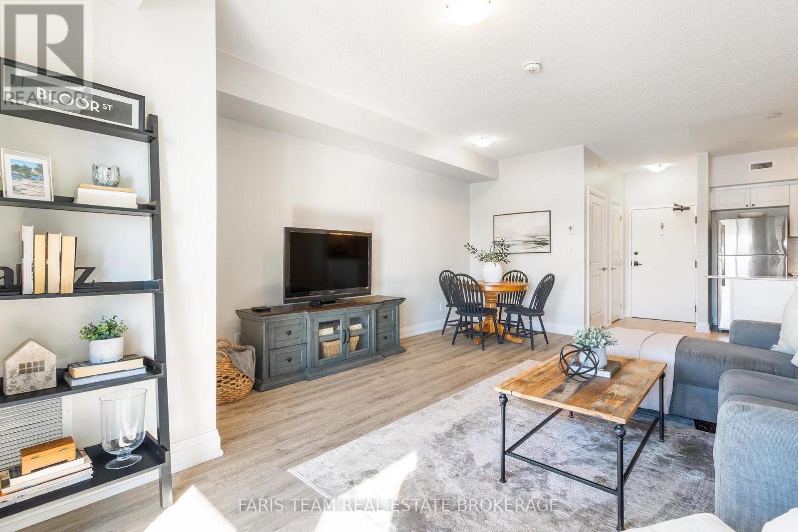 Apartment at 207 - 54 KODA STREET, Barrie