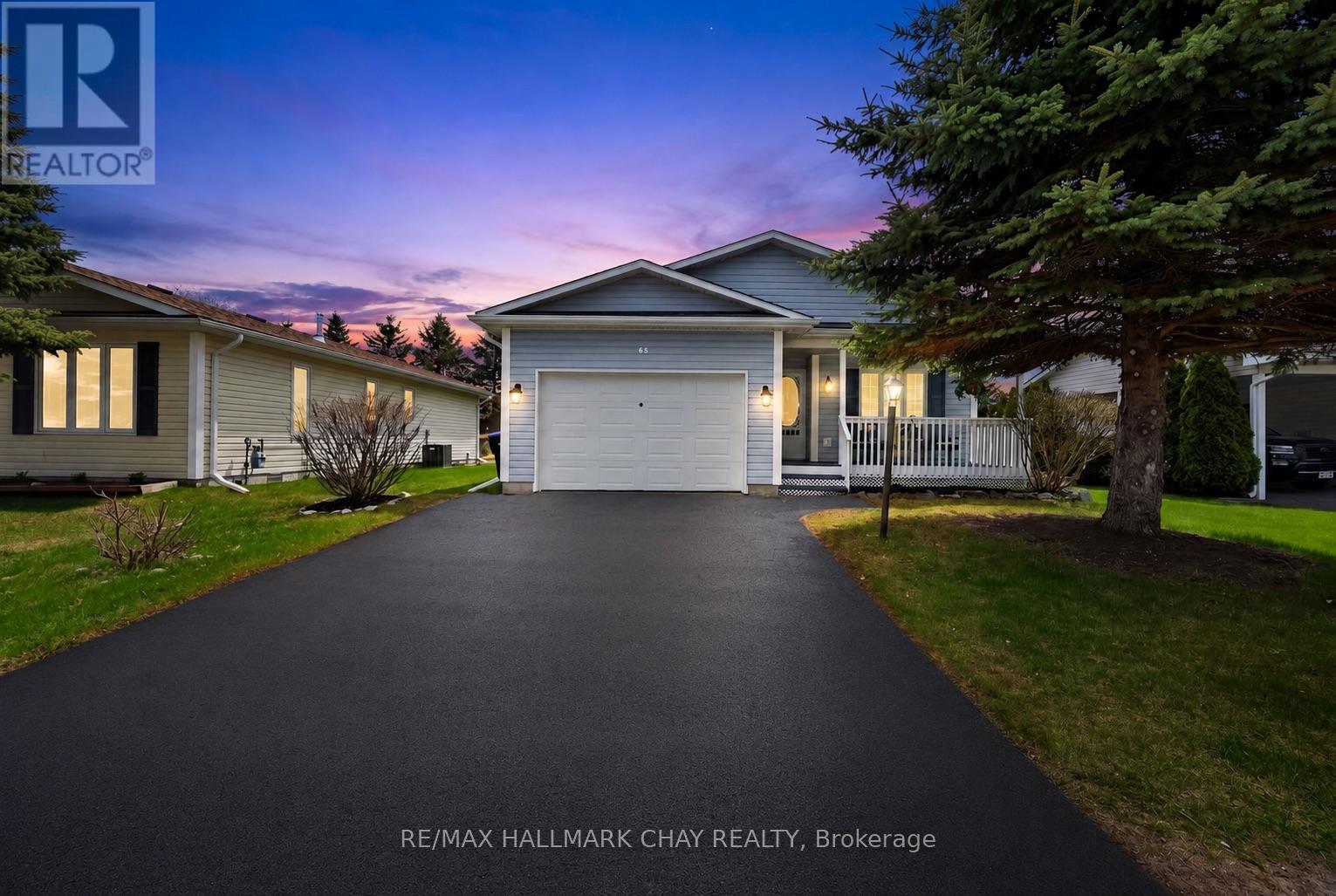 Detached at 65 PENNSYLVANIA AVENUE, Wasaga Beach