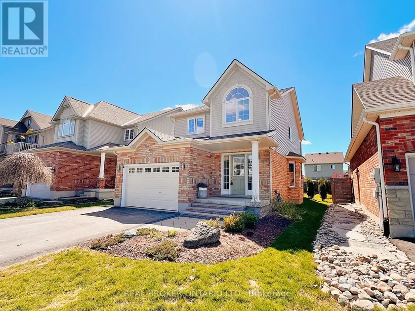 Detached at 320 HOLDEN STREET, Collingwood