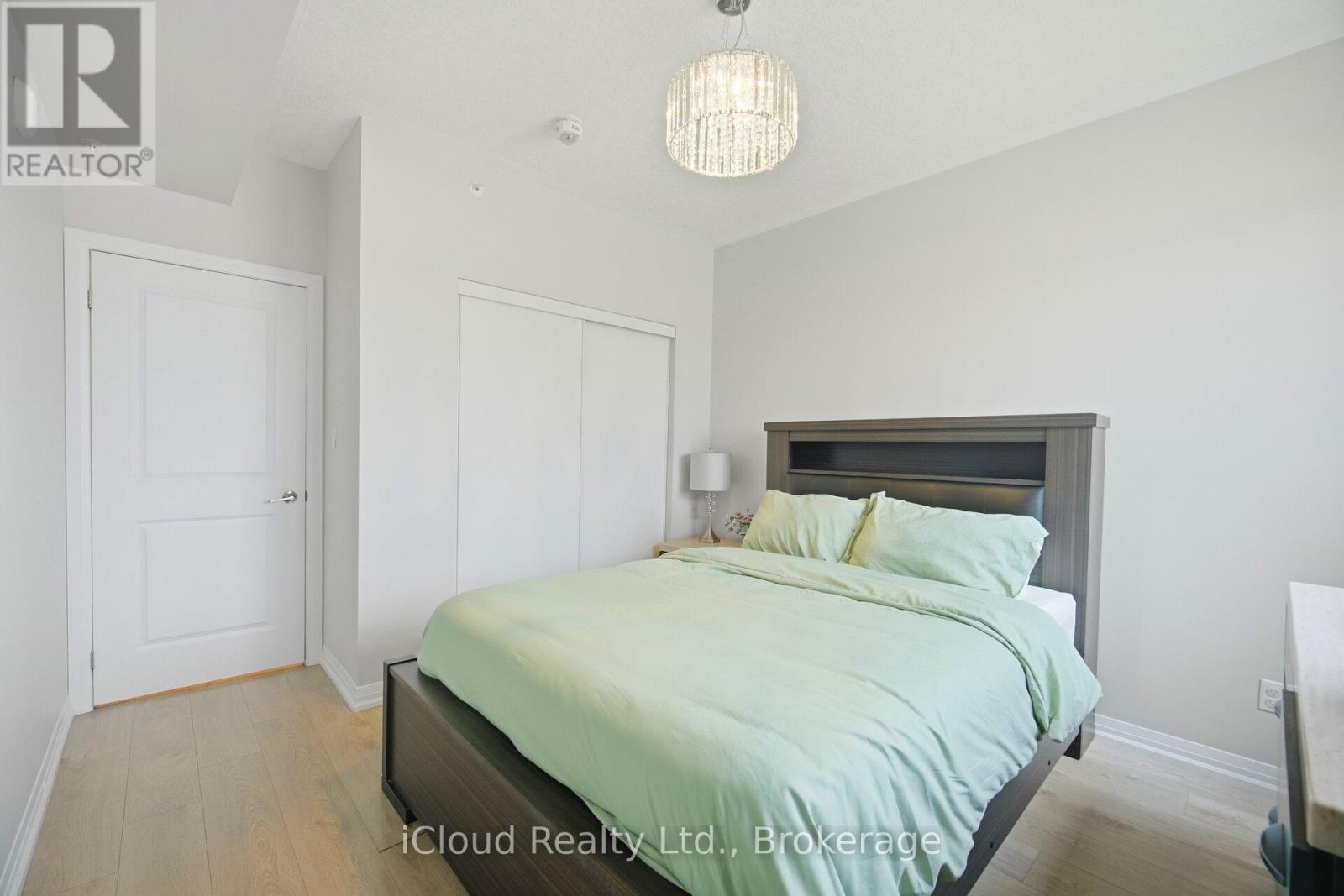Apartment at 208 - 295 CUNDLES ROAD E, Barrie