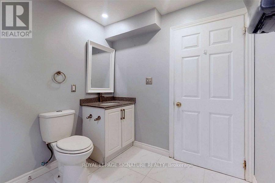 Detached at 9 SYDENHAM WELLS, Barrie
