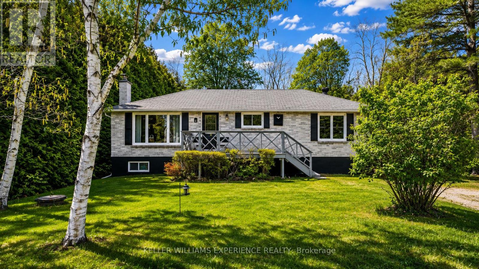 Detached at 6 SLEMISH AVENUE, Springwater (Phelpston)