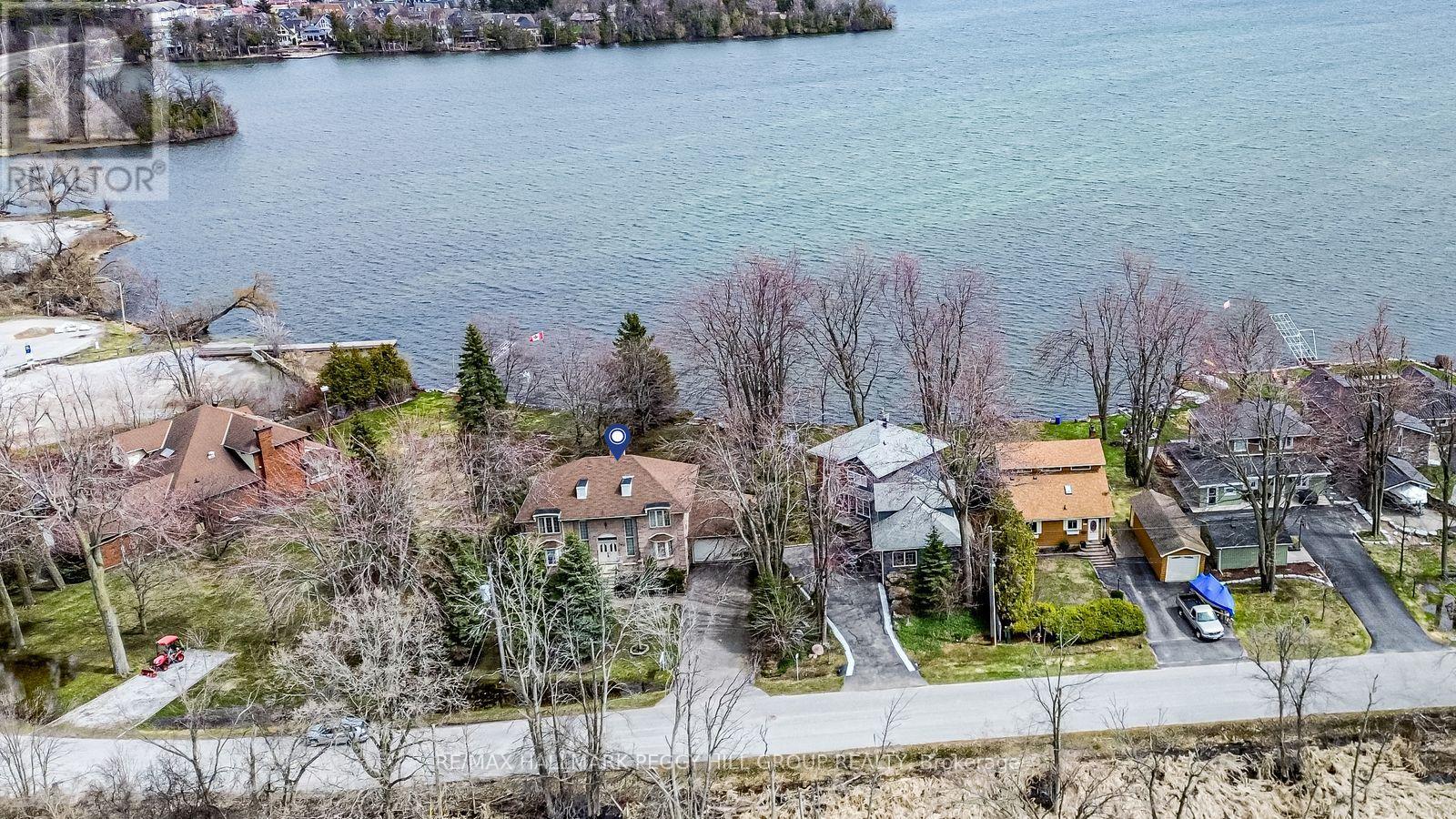Detached at 395 COLLINS DRIVE, Orillia