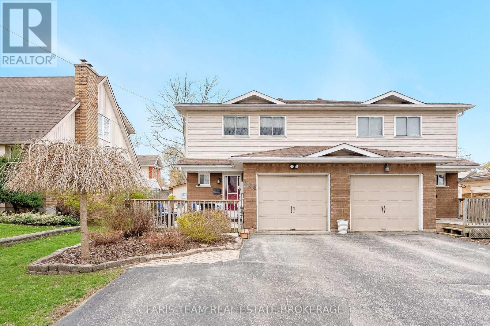 Semi-Detached/Link at 534 WELLINGTON STREET, Midland