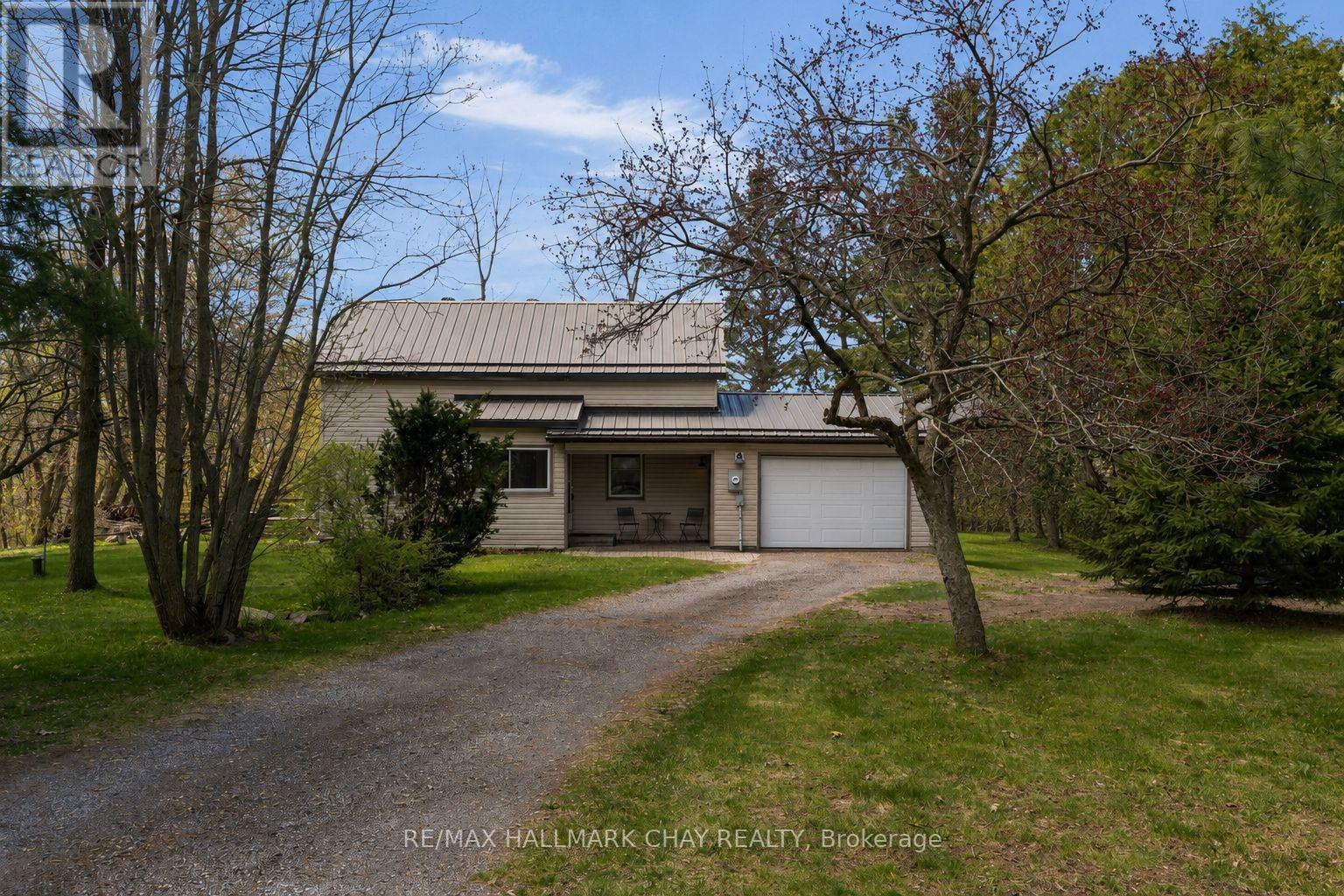 Detached at 3324 PENETANGUISHENE ROAD, Oro-Medonte (Craighurst)