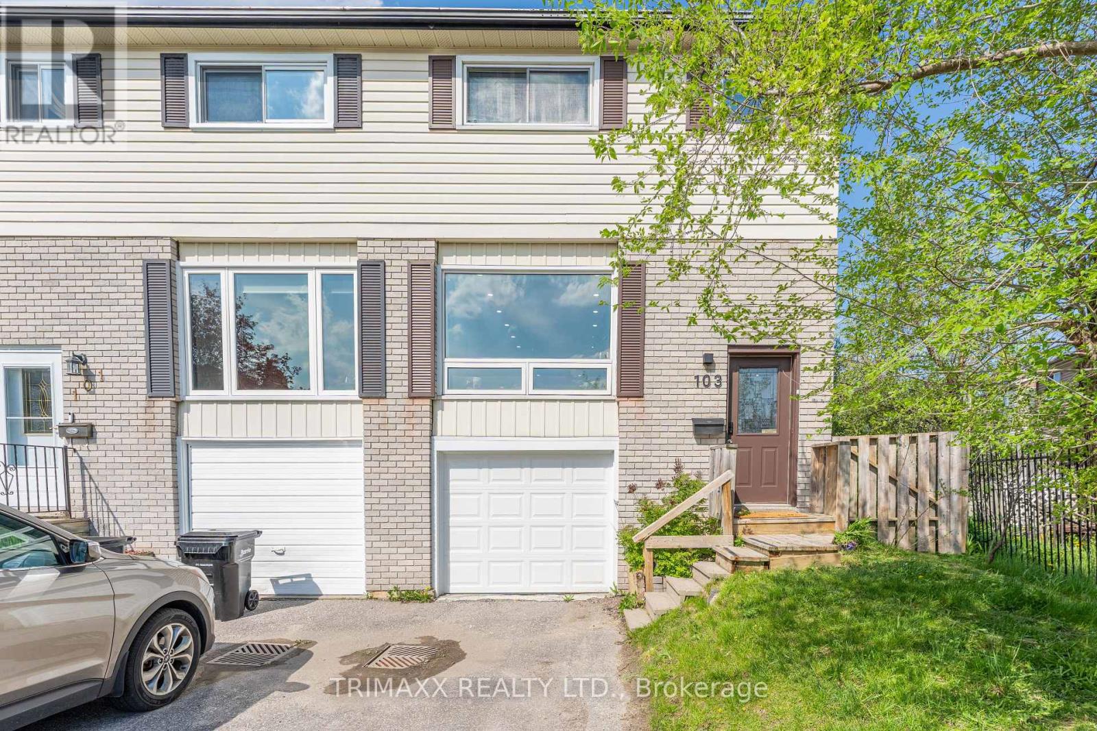 Semi-Detached/Link at 103 ROBIN COURT, Barrie (Cundles East)