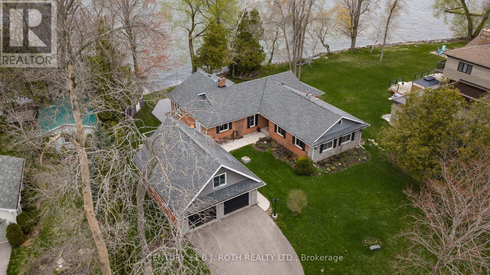 Detached at 4486 FERN RESORT ROAD, Ramara