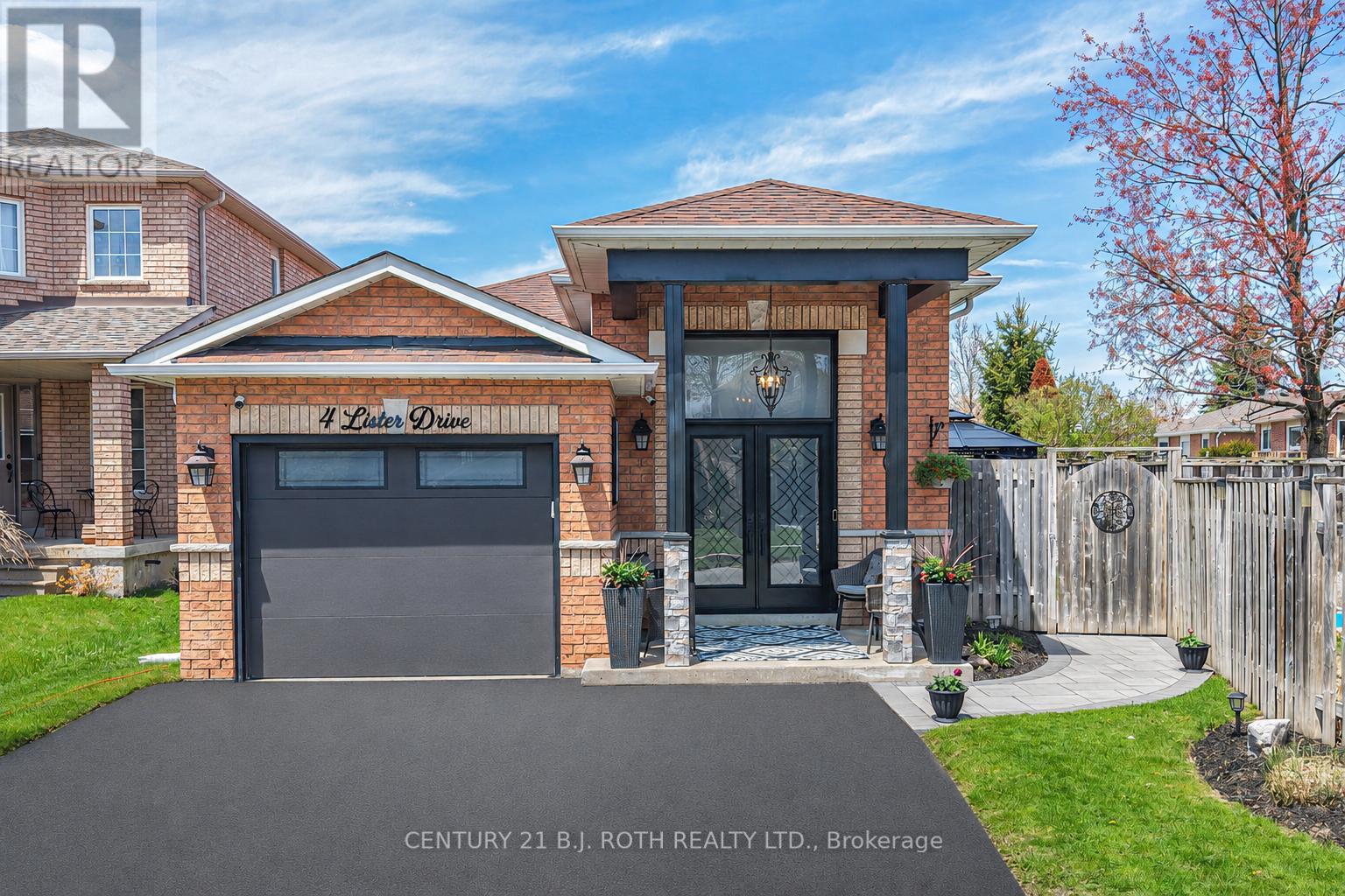 Detached at 4 LISTER DRIVE, Barrie (Holly)