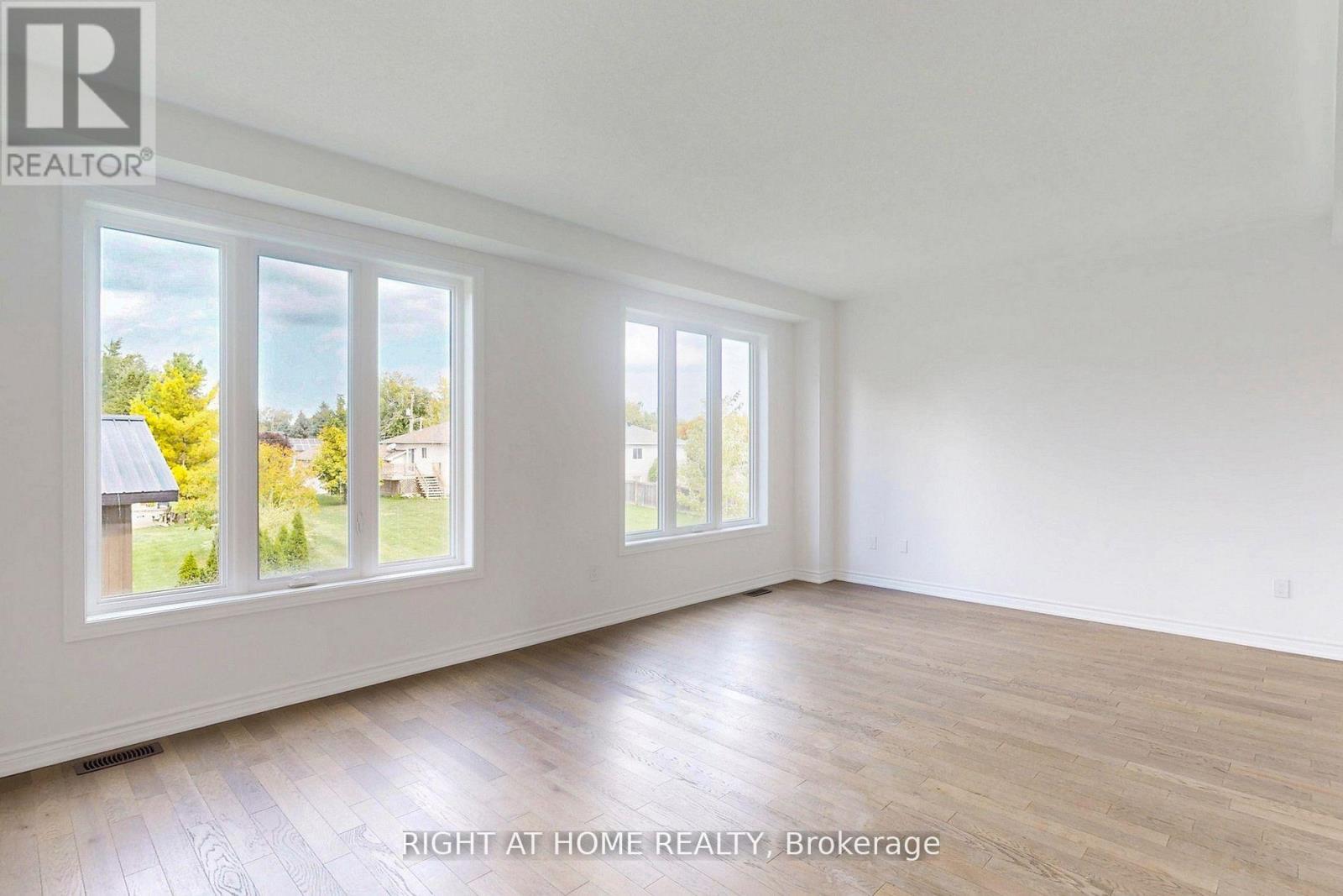 Detached at 260 WILCOX DRIVE, Clearview