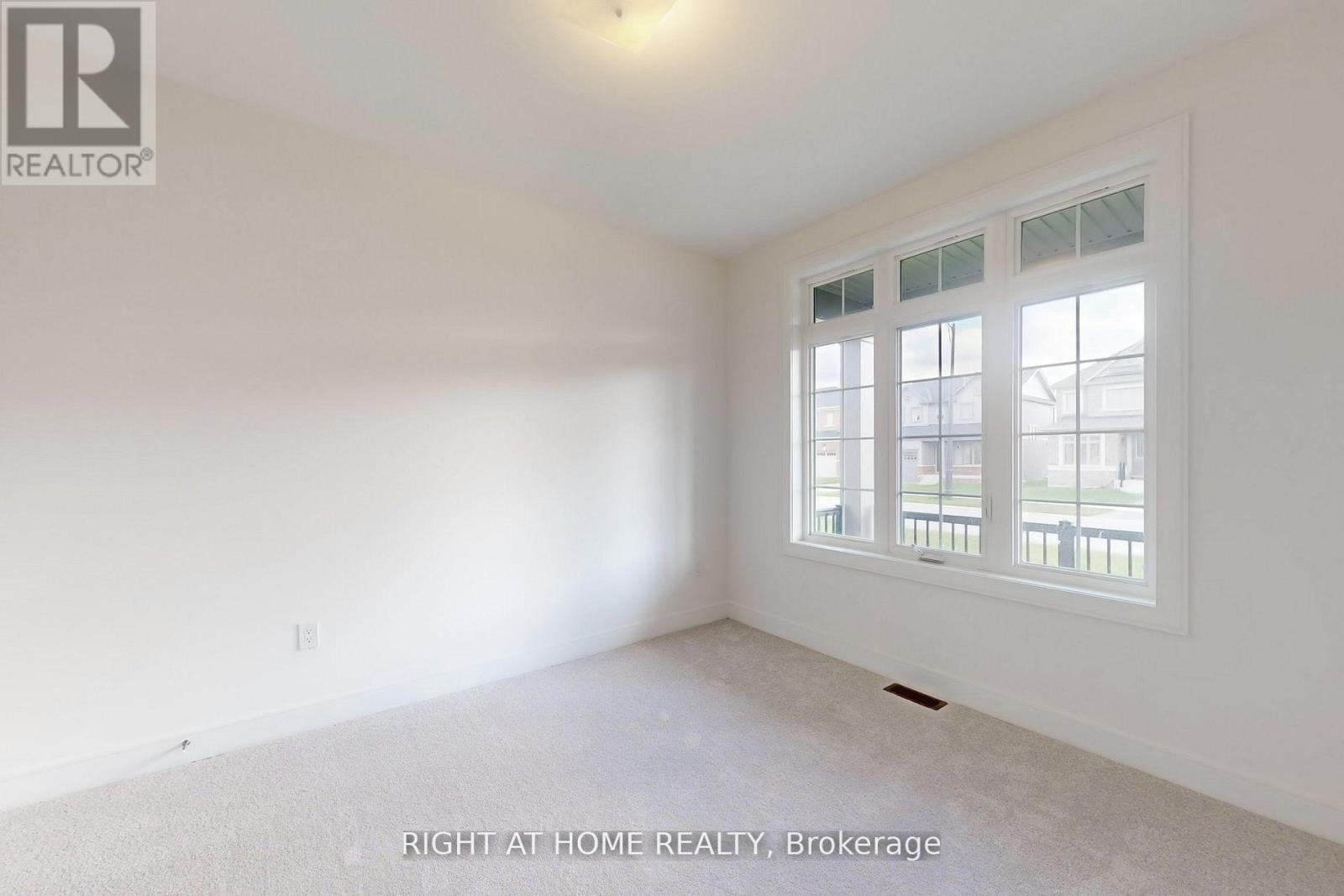 Detached at 258 DUNCAN STREET, Clearview