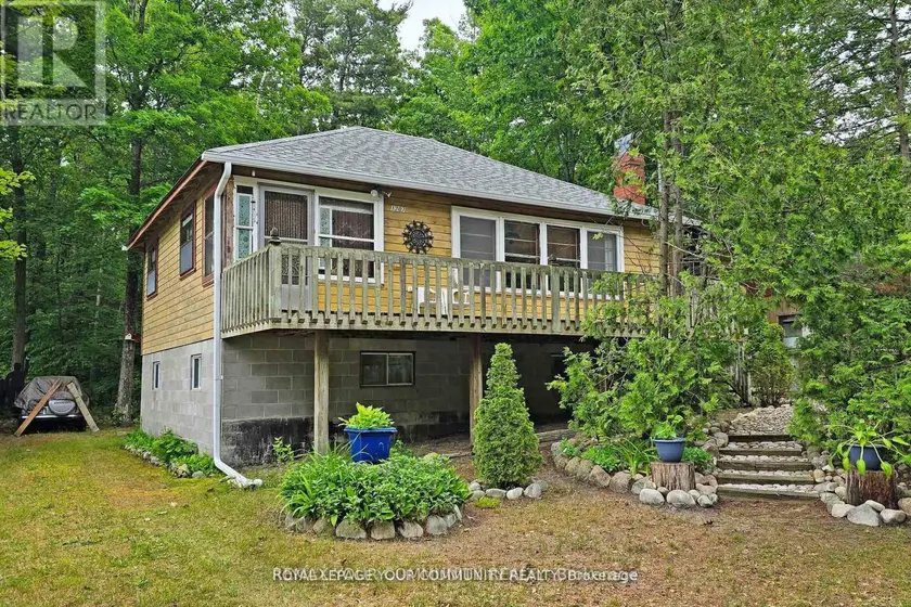 Detached at 1207 TINY BEACHES ROAD S, Tiny