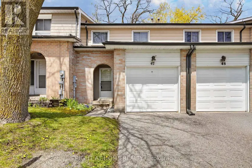 Townhouse at 47 - 2 BERNICK DRIVE, Barrie