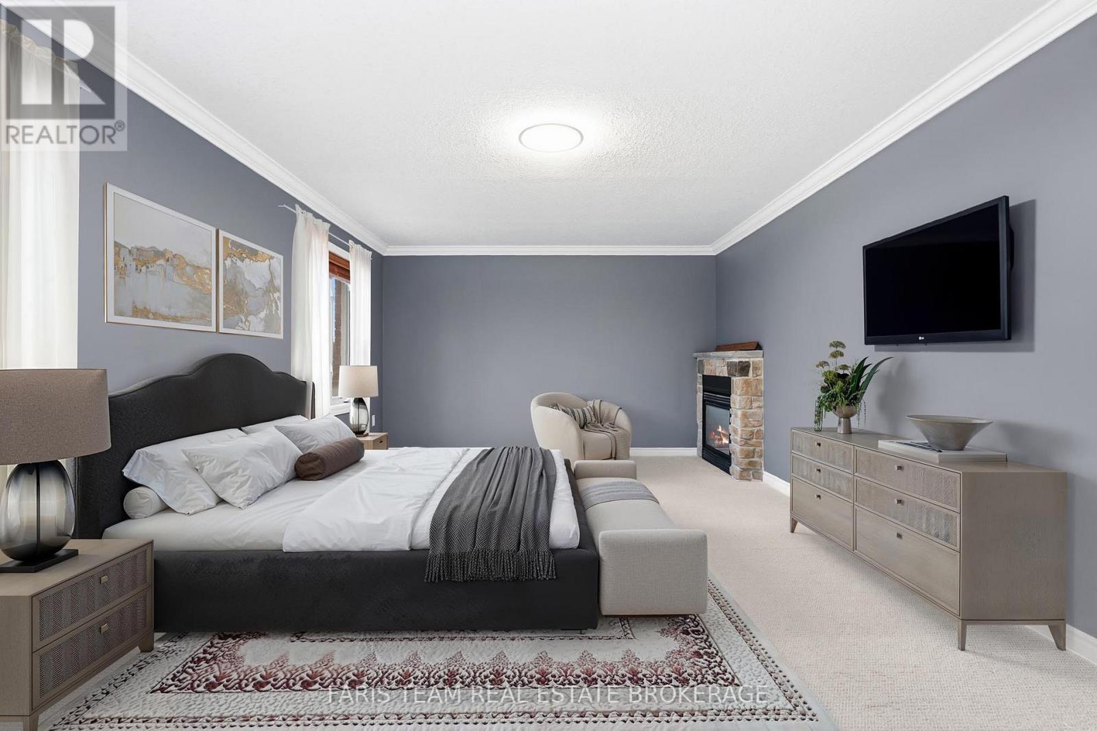 Detached at 3 PRINCE WILLIAM WAY, Barrie