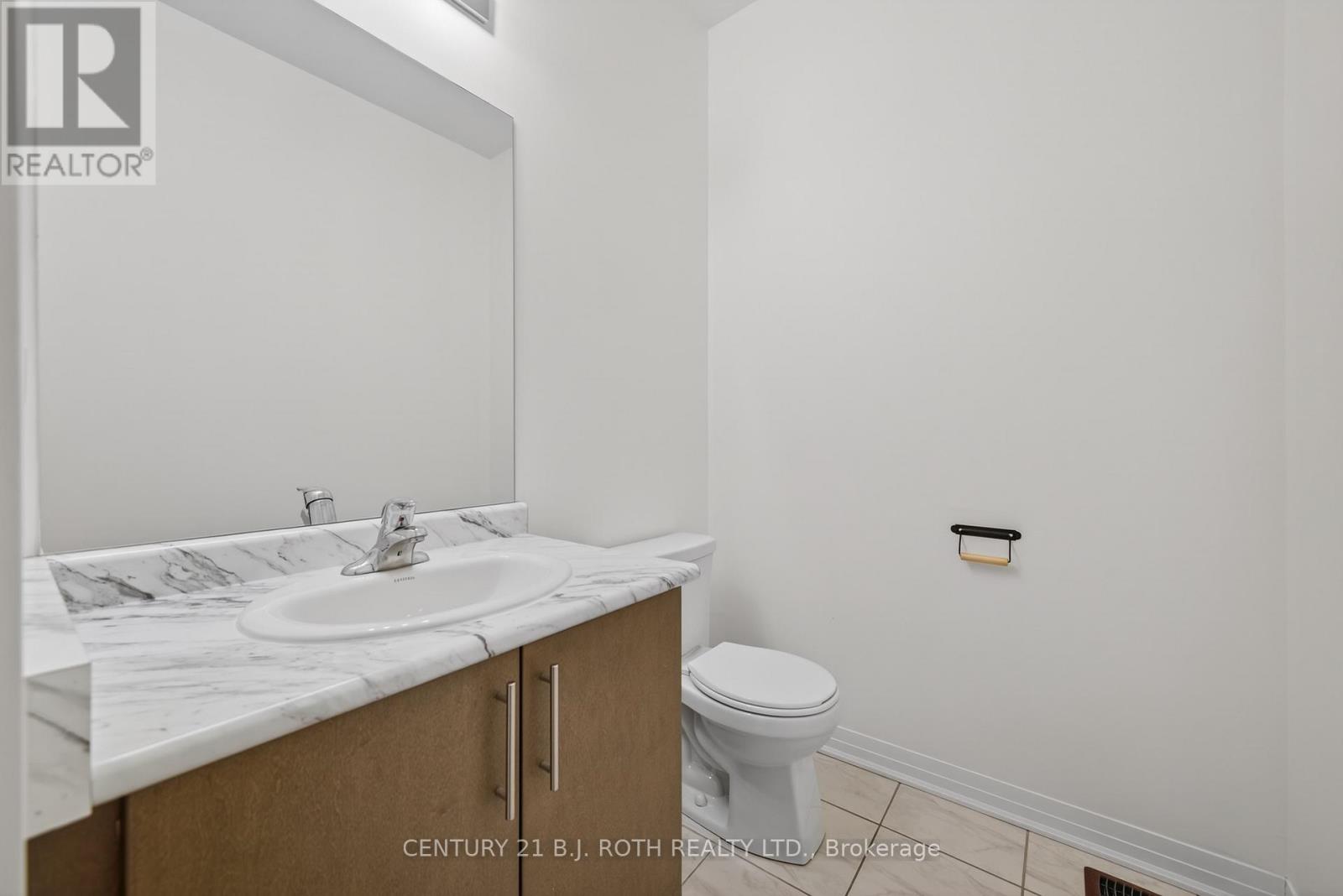 Detached at 17 BEDFORD ESTATES CRESCENT, Barrie