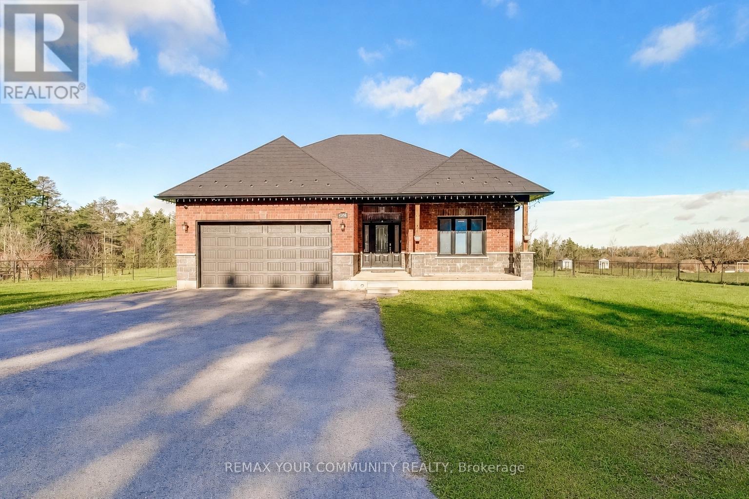 Detached at 4098 CONCESSION 12 SUNNIDALE ROAD, Clearview