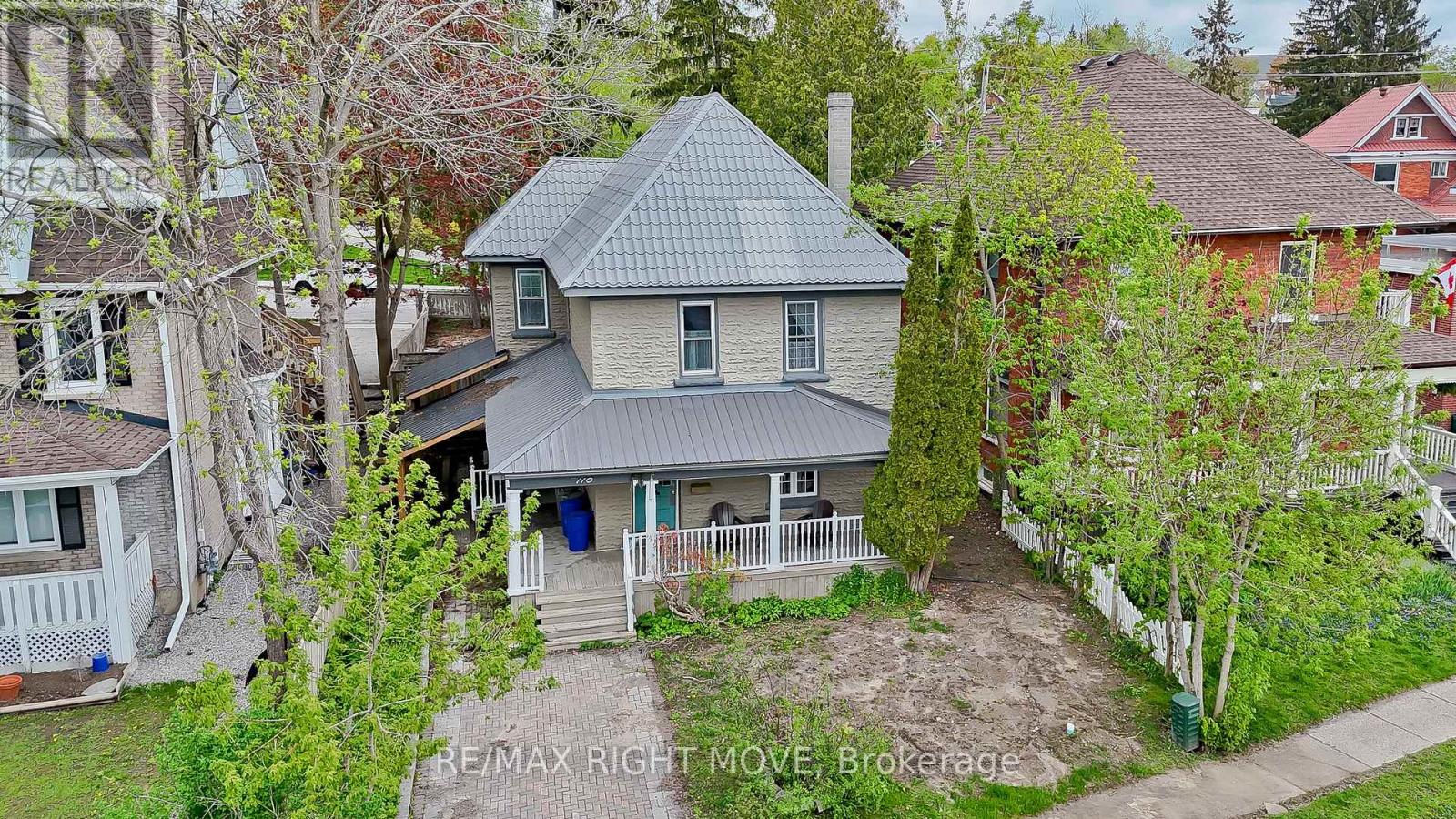 Detached at 110 MARY STREET, Orillia