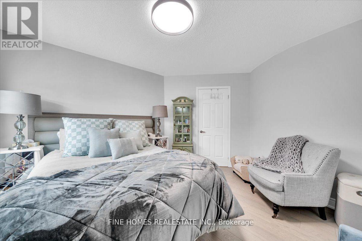 Detached at 153 BROWNING TRAIL, Barrie