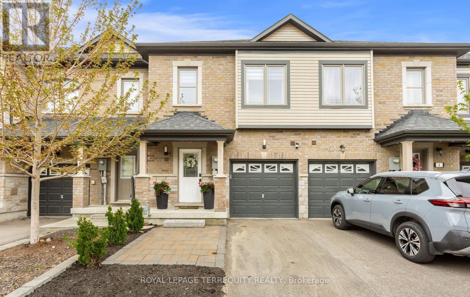 Townhouse at 10 DENEB STREET, Barrie (Ardagh)