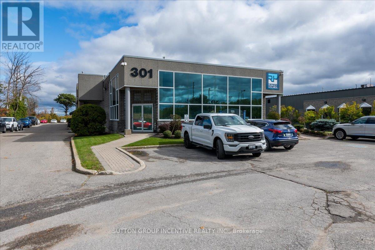Other at 11 - 47 HARLEY COURT, Barrie (400 West)