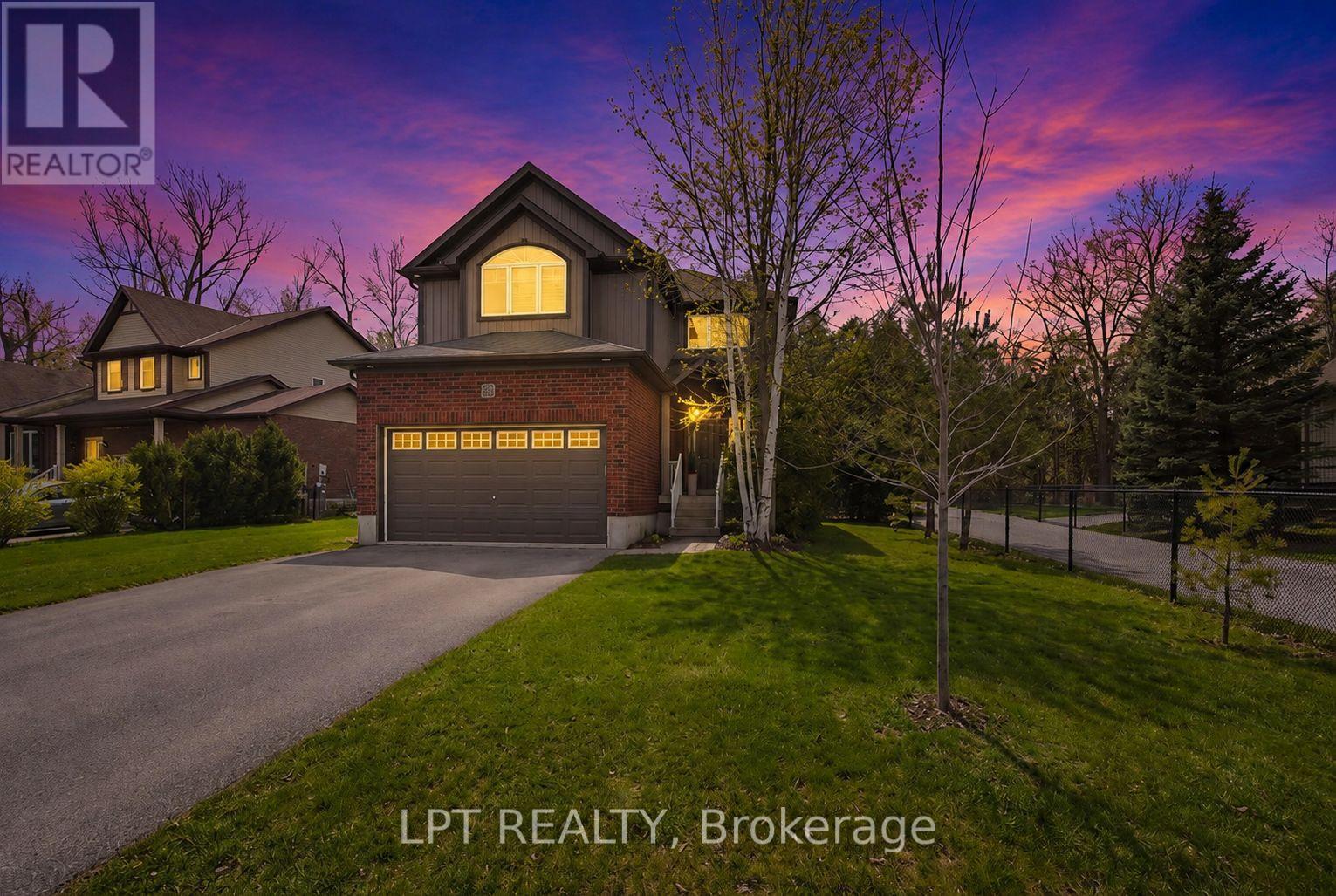 Detached at 62 WILLIAMS STREET, Collingwood