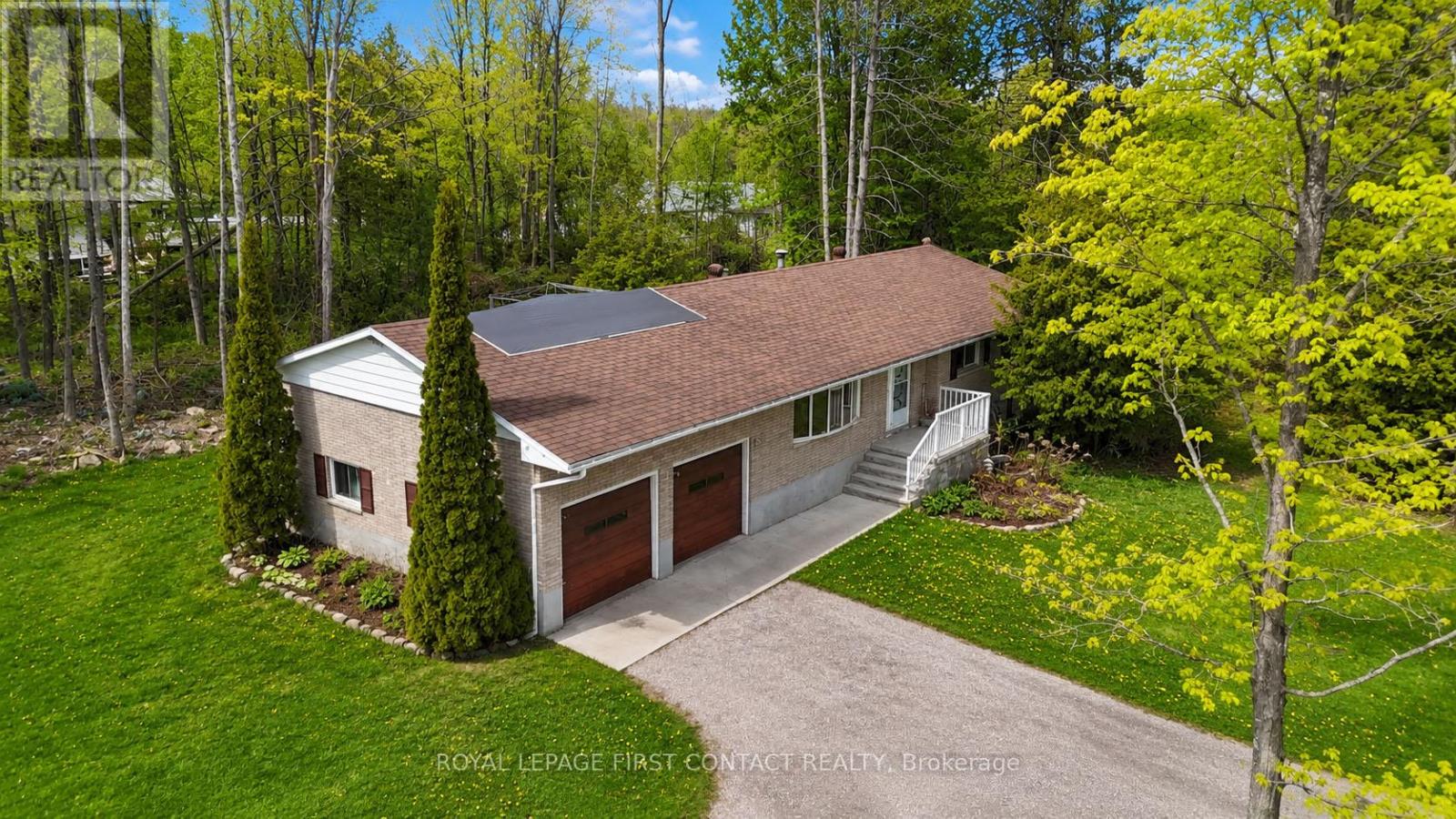 Detached at 303 SHORELINE DRIVE, Oro-Medonte