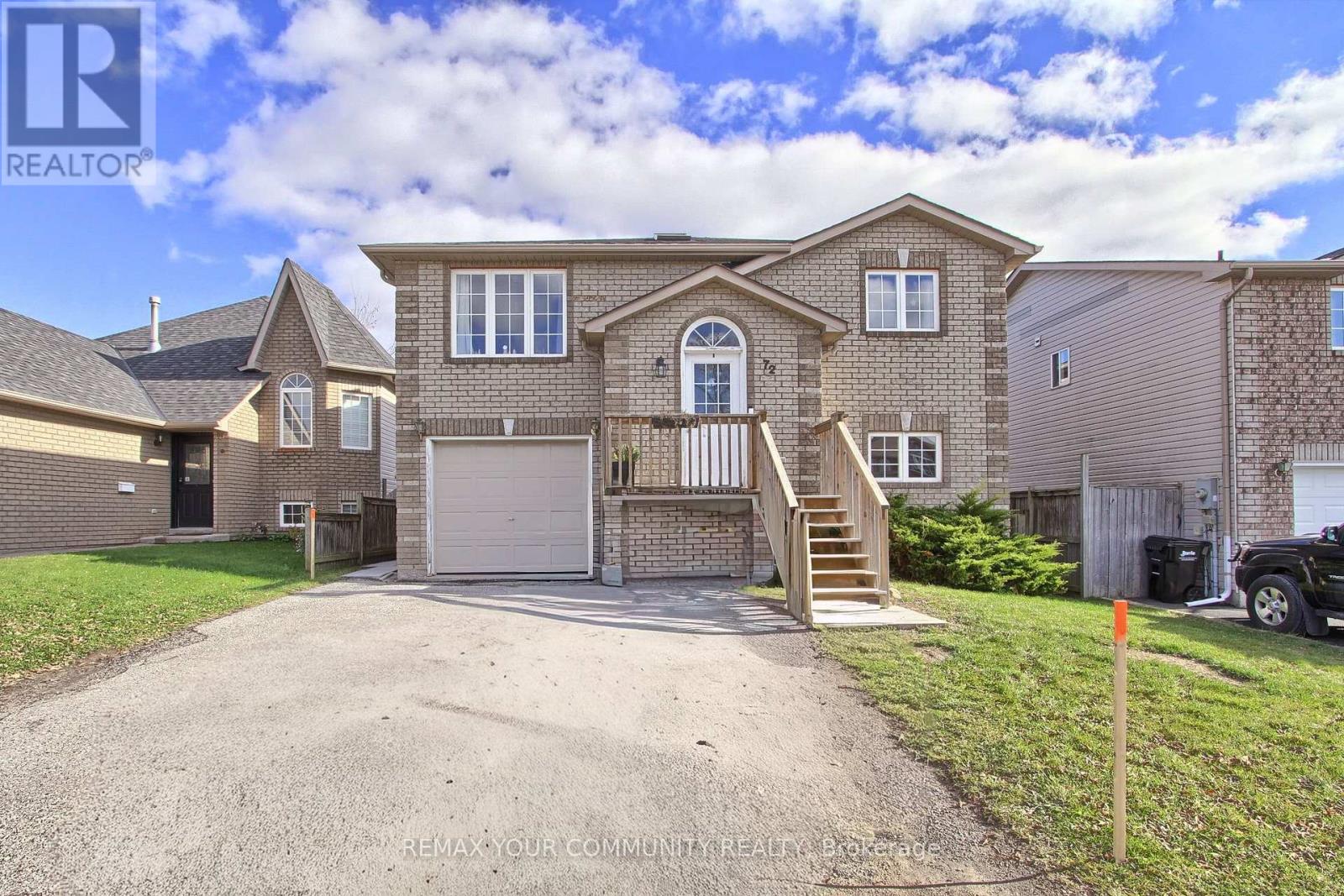 Detached at MAIN - 72 AMBLER BAY, Barrie (400 North)
