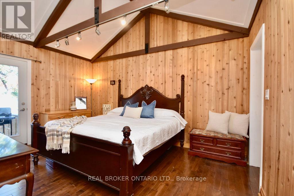 Detached at 5818 VICTORIA PARK ROAD, Ramara