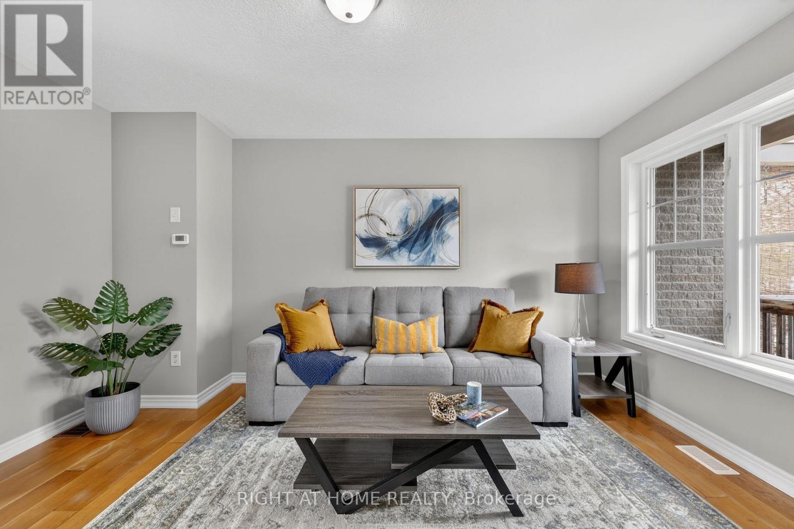Townhouse at 84 - 800 WEST RIDGE BOULEVARD, Orillia