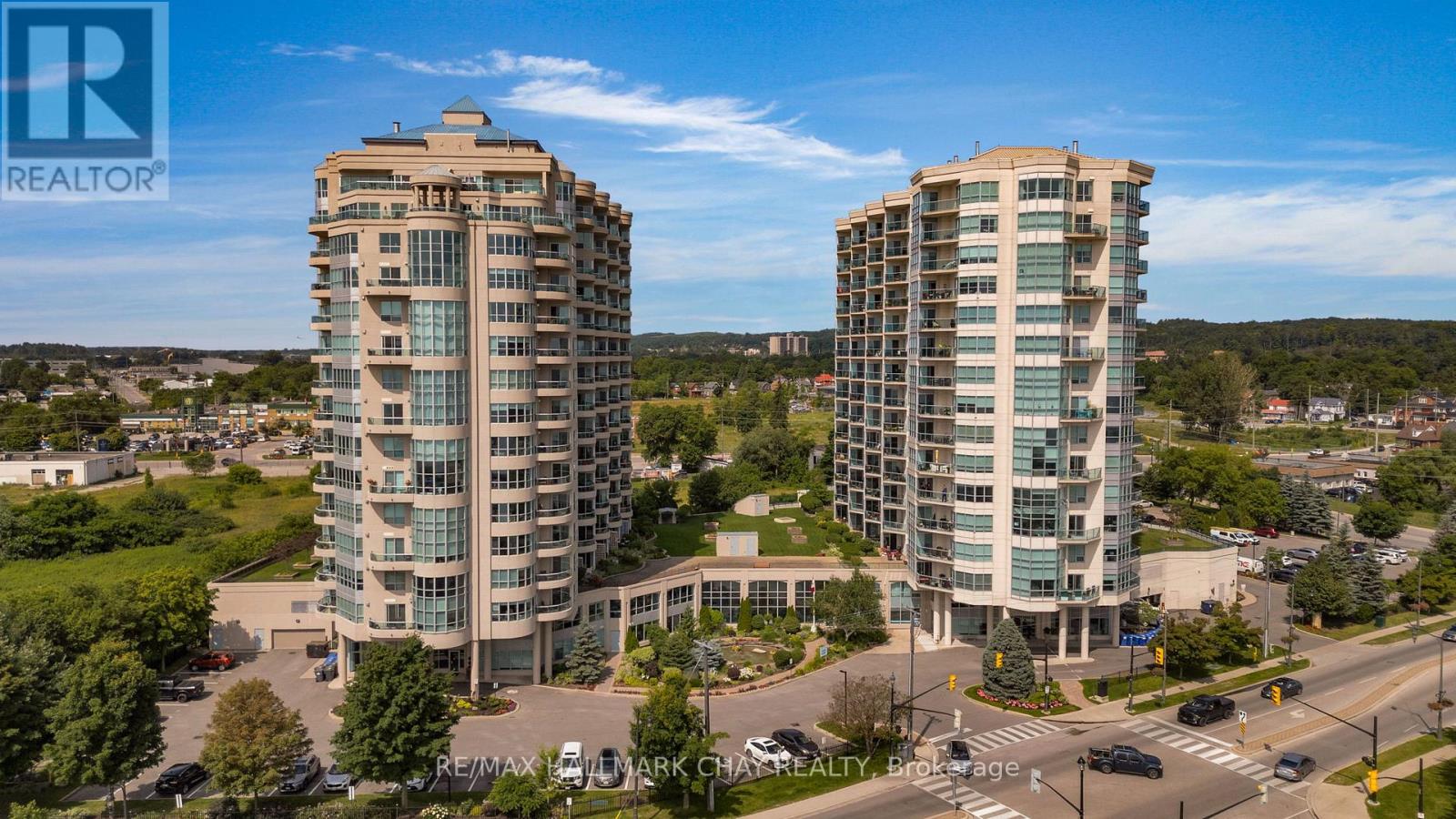 Apartment at 302 - 6 TORONTO STREET, Barrie