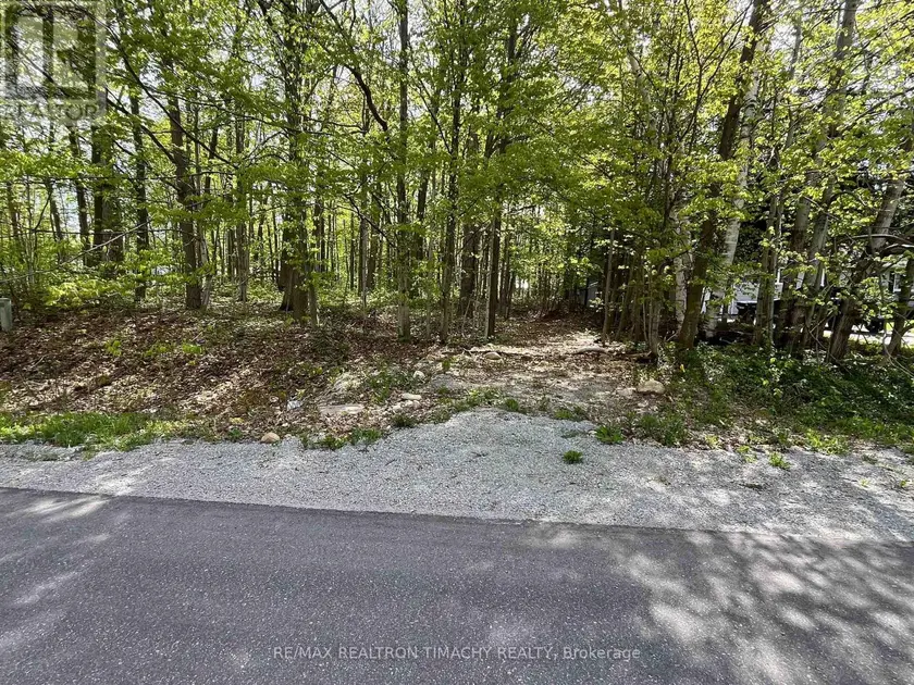 Vacant Land at LOT 40 WAKUNDA CRESCENT, Tiny