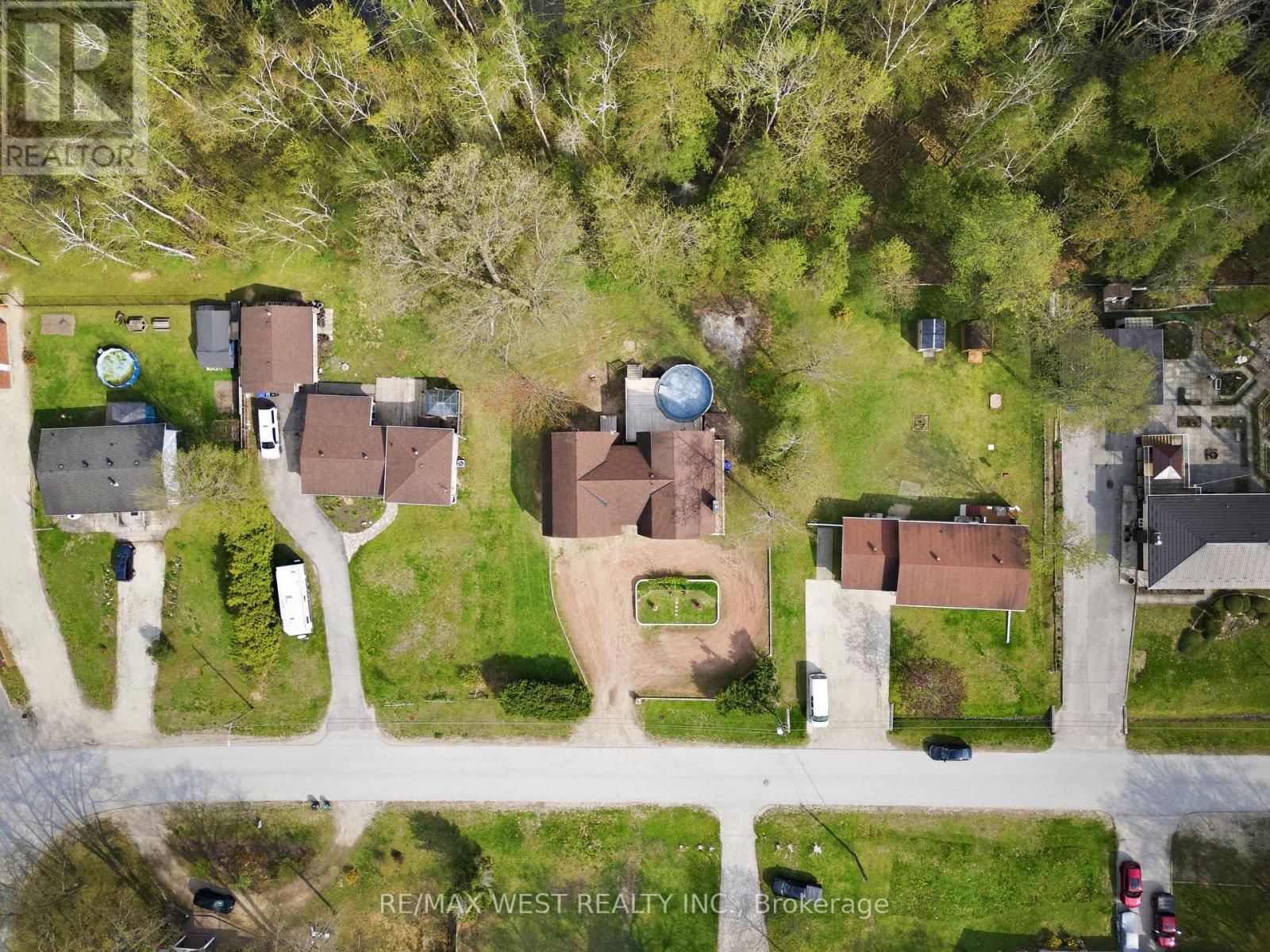 Detached at 61 ANTIGUA DRIVE, Wasaga Beach