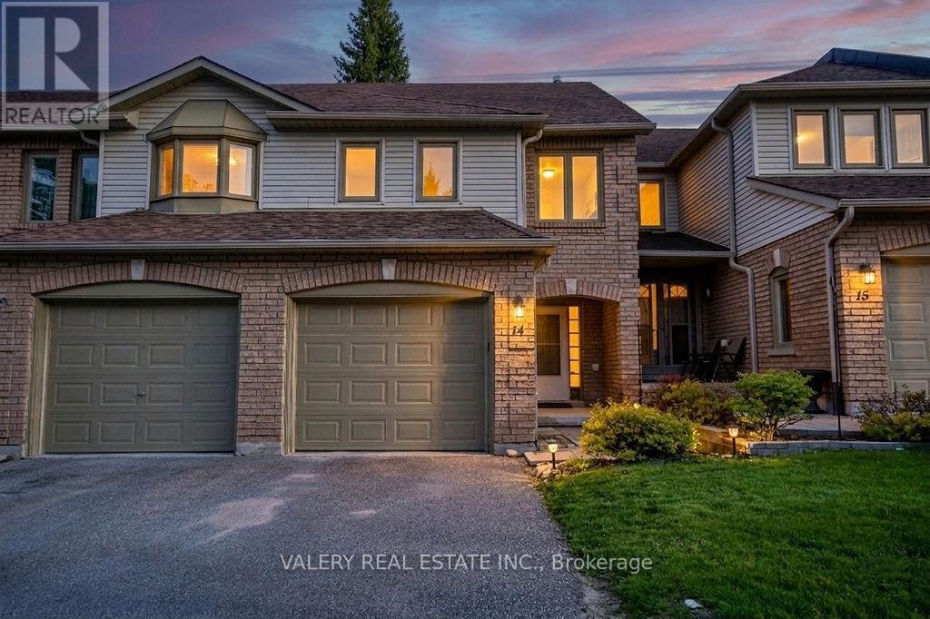 Townhouse at 14 - 492 LACLIE STREET, Orillia