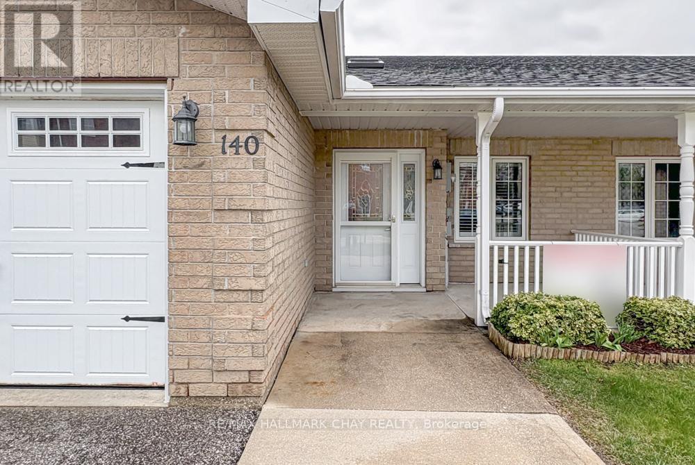 Townhouse at 140 MEADOW LANE, Wasaga Beach