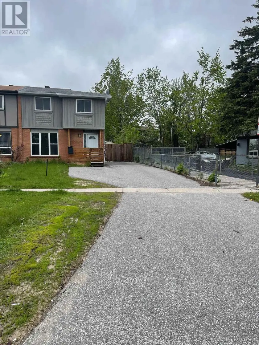 Semi-Detached/Link at 59 CHAUCER CRESCENT, Barrie