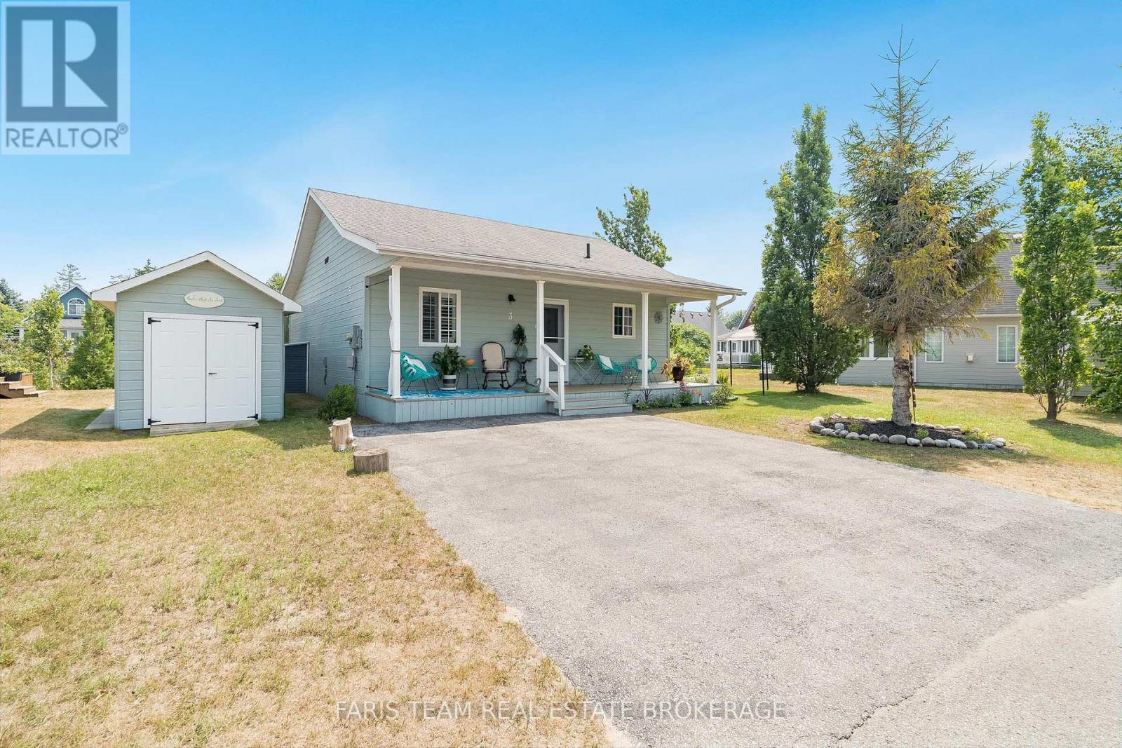 Detached at 3 AWENDA AVENUE, Wasaga Beach